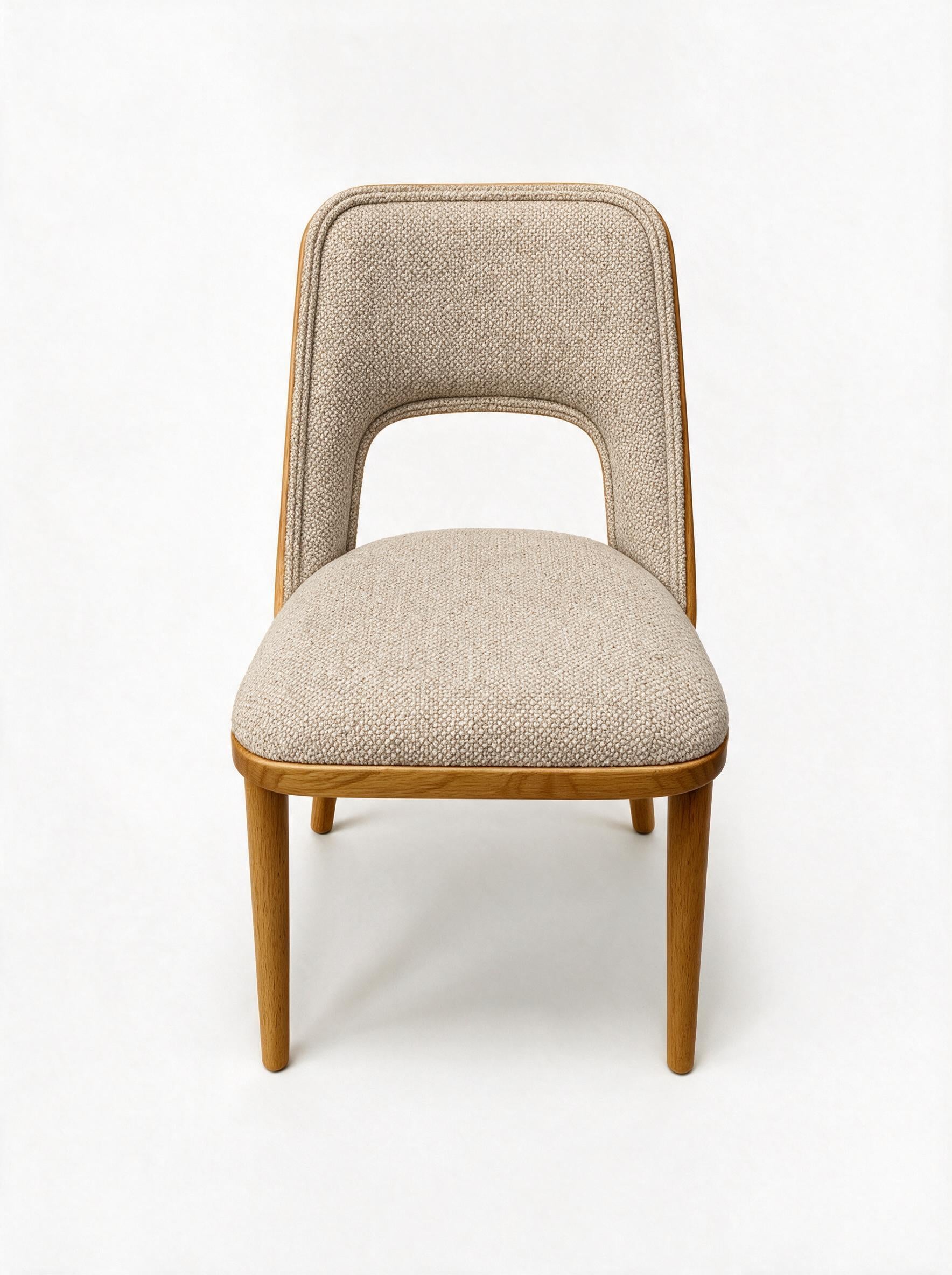 Eclecttic Soft Chair