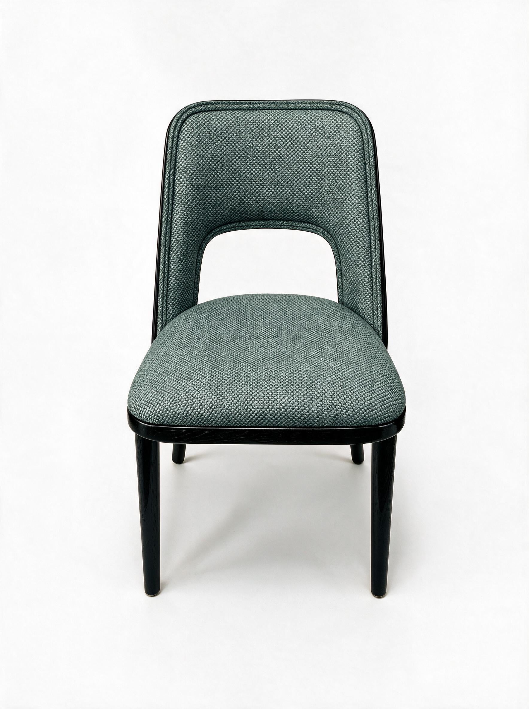 Eclecttic Soft Chair