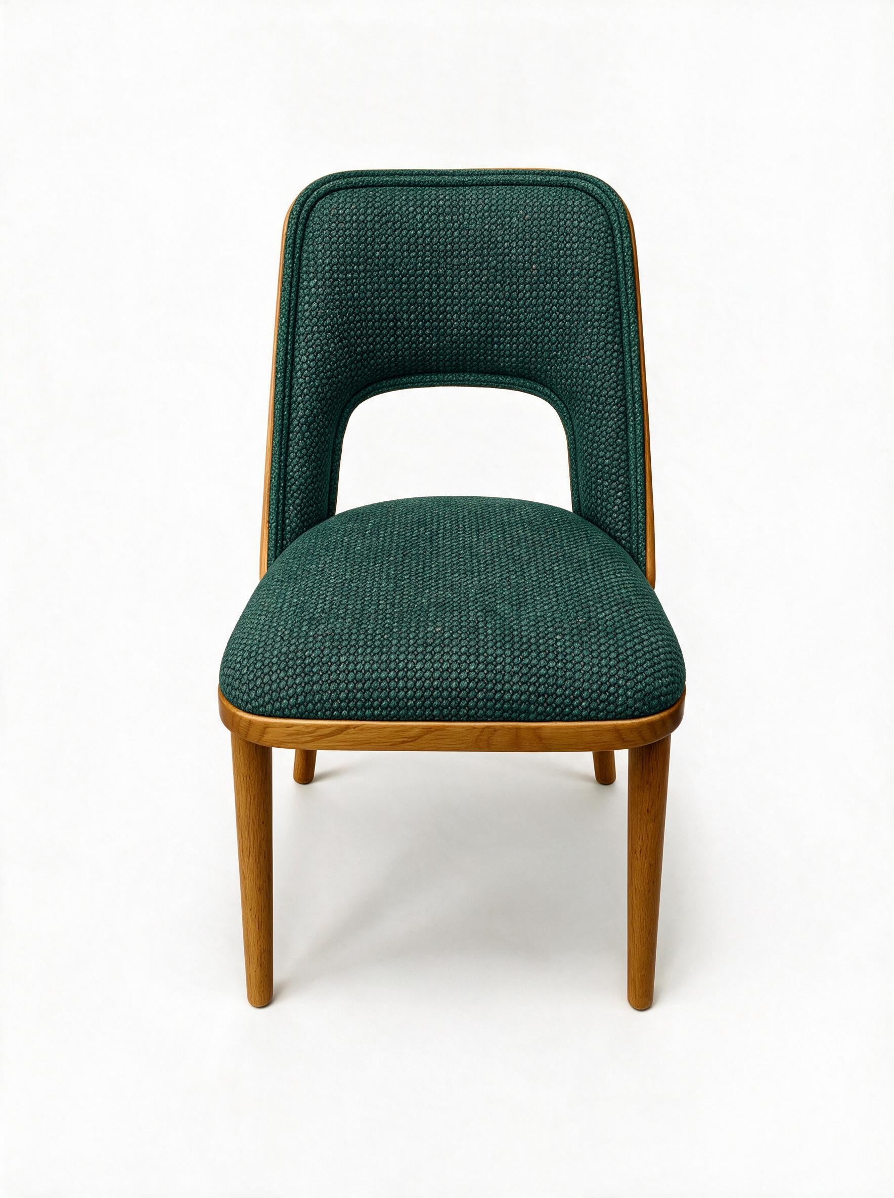 Eclecttic Soft Chair