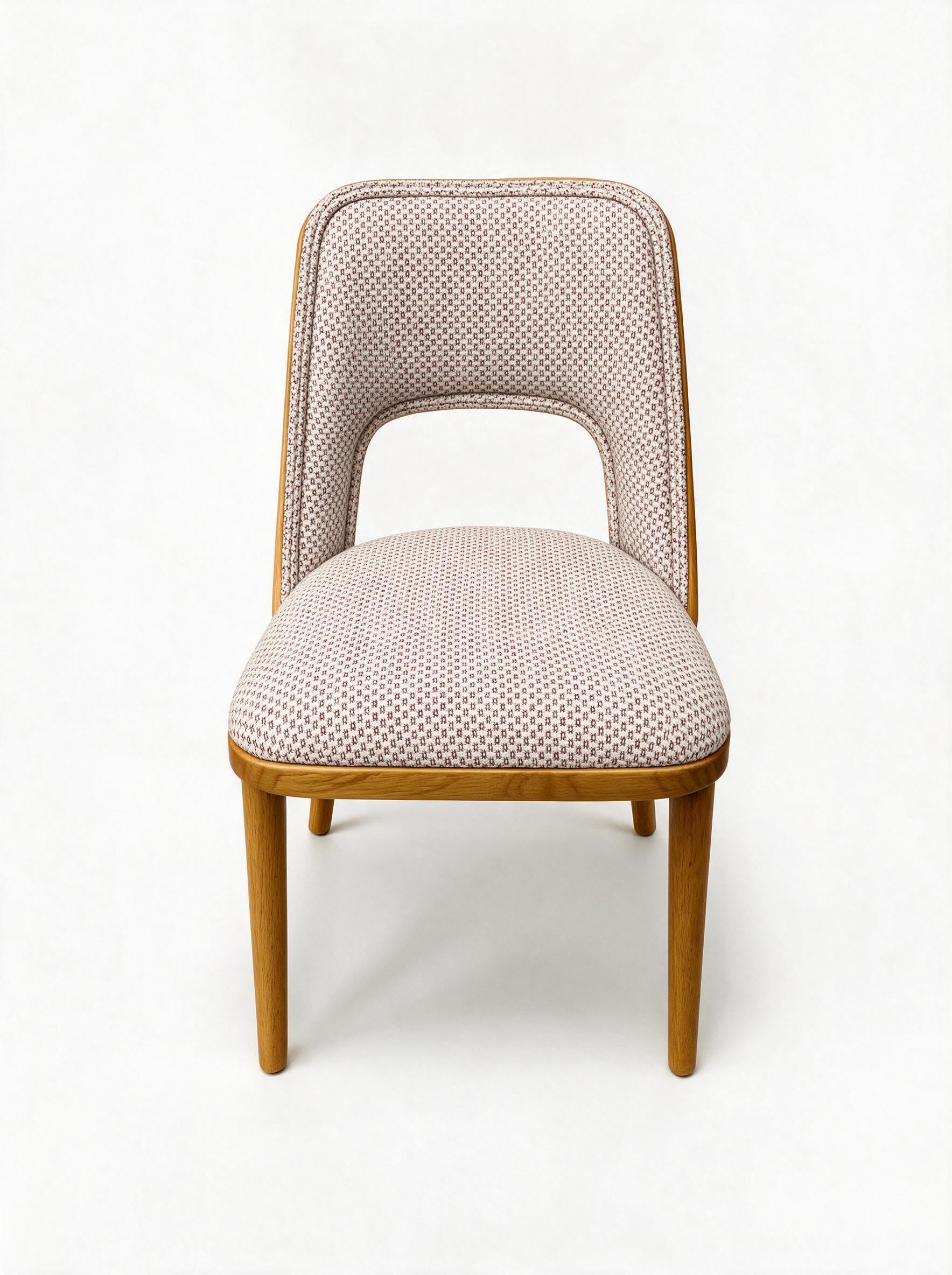 Eclecttic Soft Chair