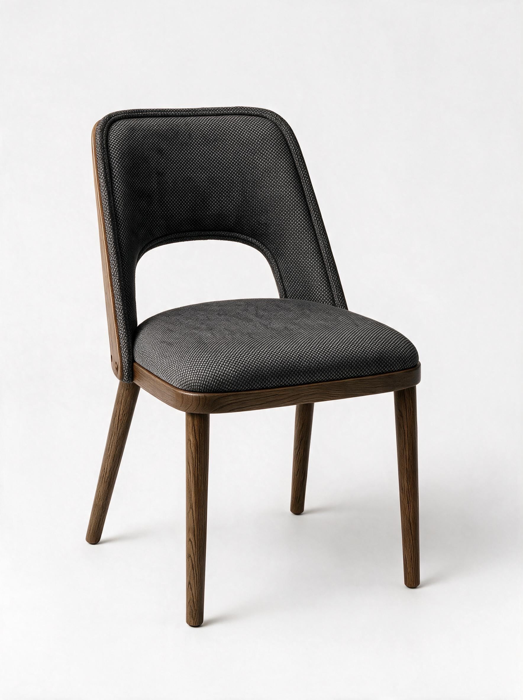 Eclecttic Soft Chair