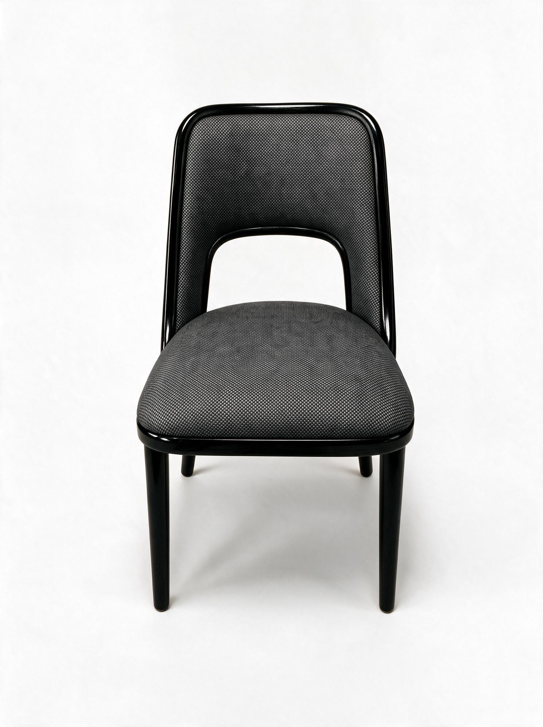 Eclecttic Soft Chair