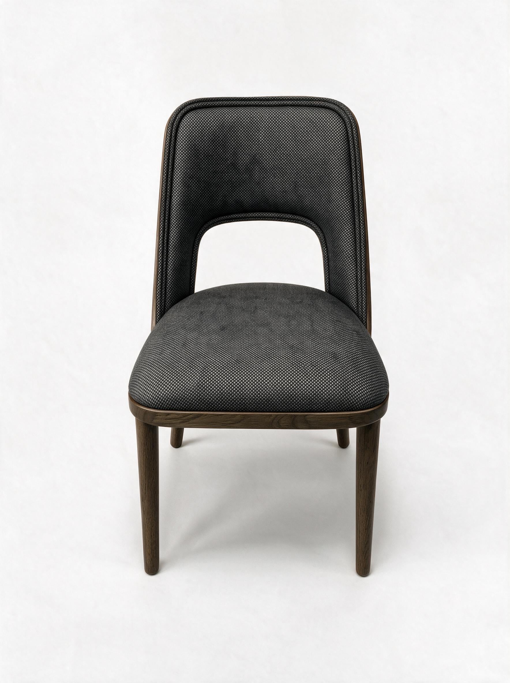 Eclecttic Soft Chair