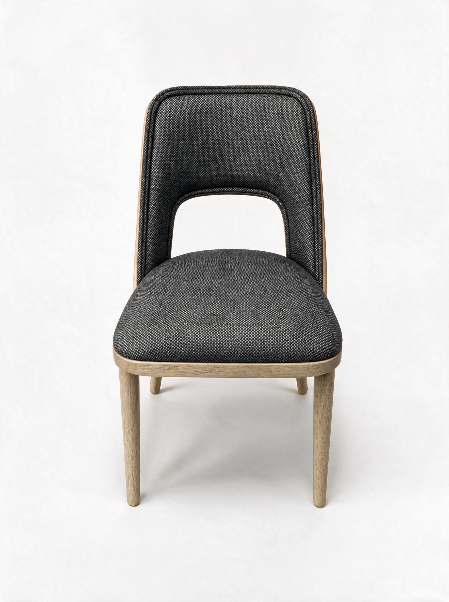 Eclecttic Soft Chair