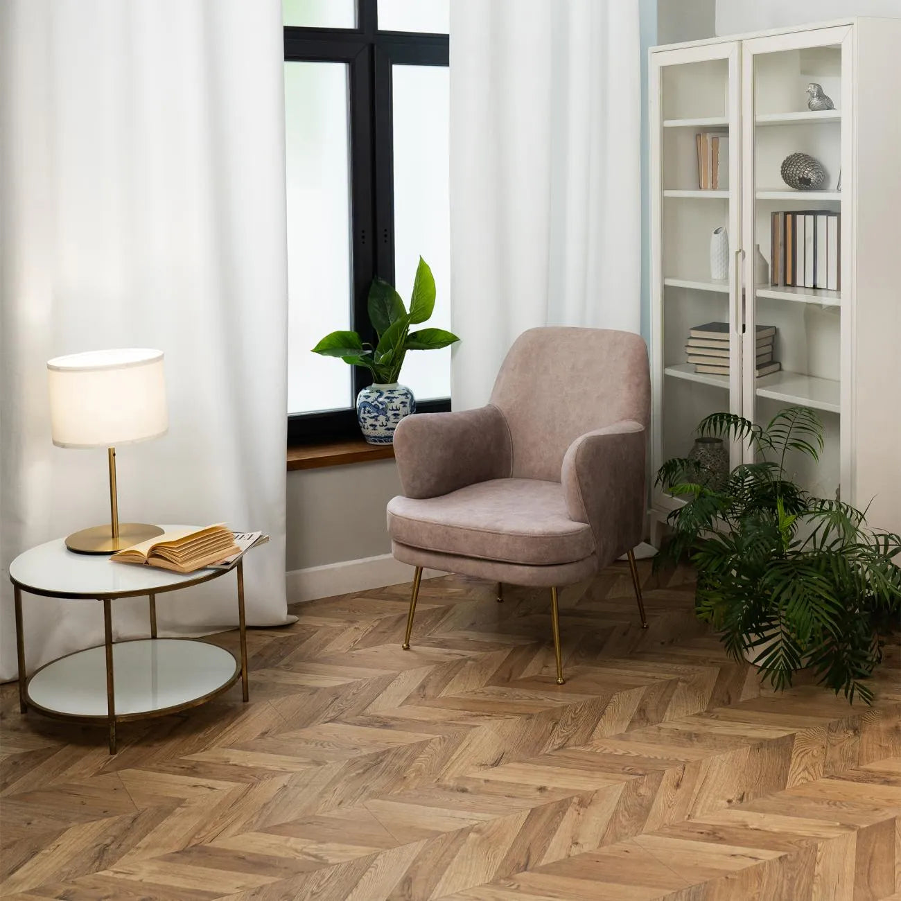 Marvin Lounge Chair