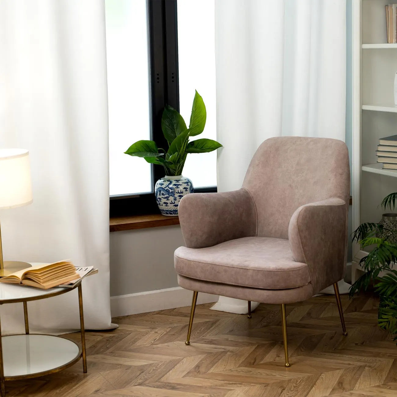 Marvin Lounge Chair