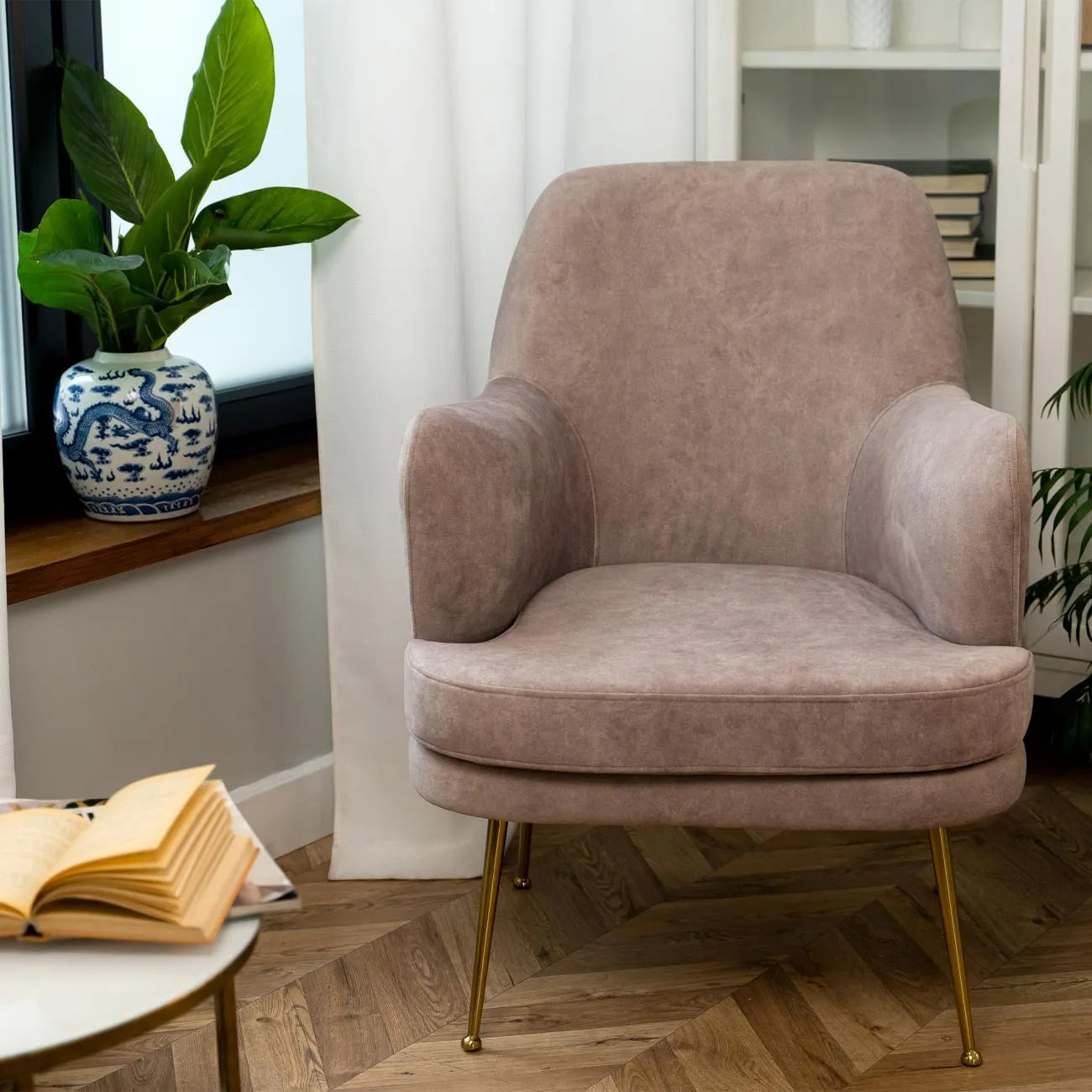 Marvin Lounge Chair