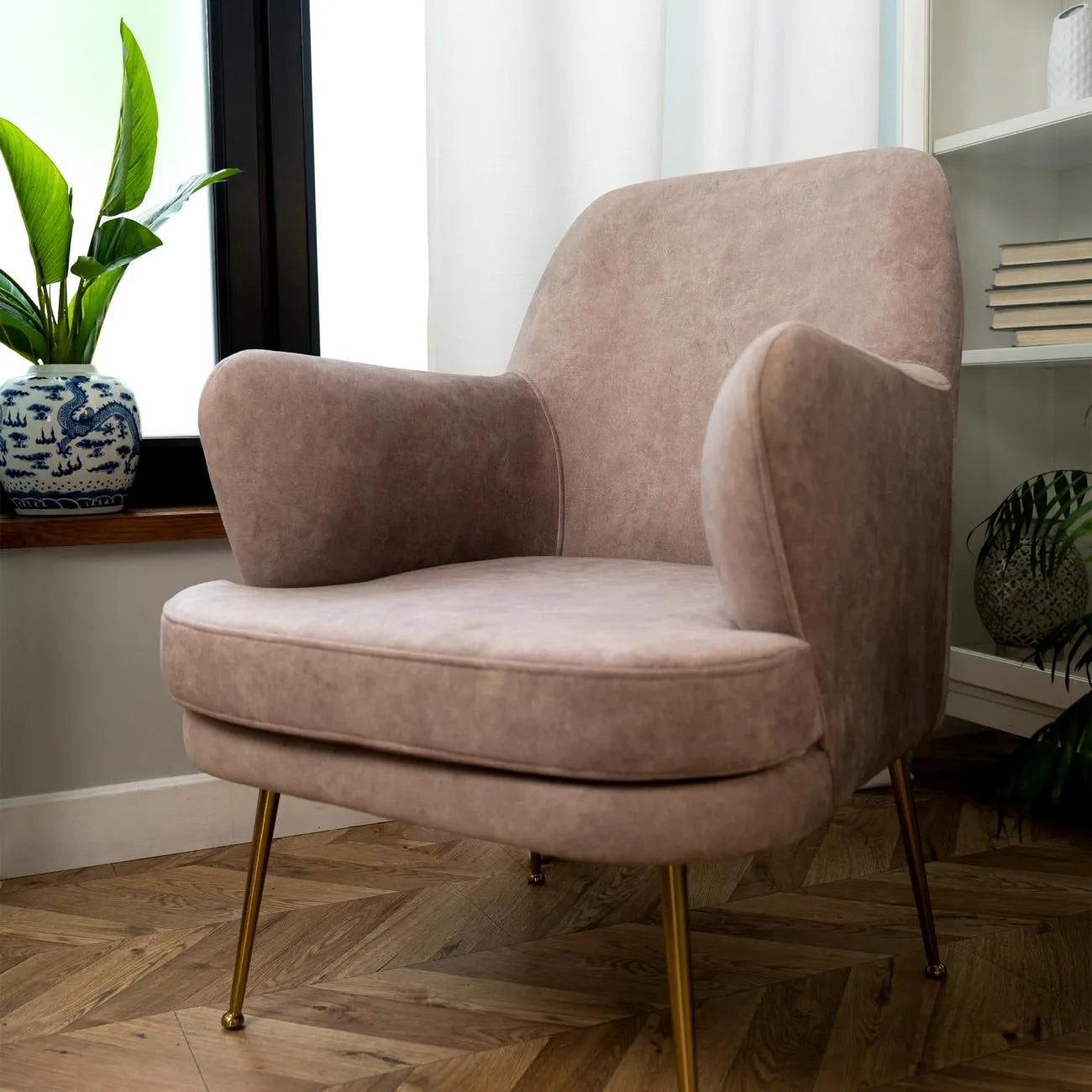 Marvin Lounge Chair