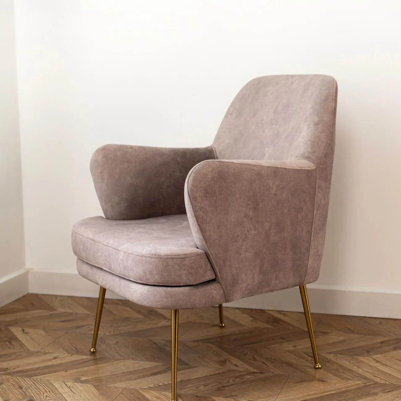 Marvin Lounge Chair