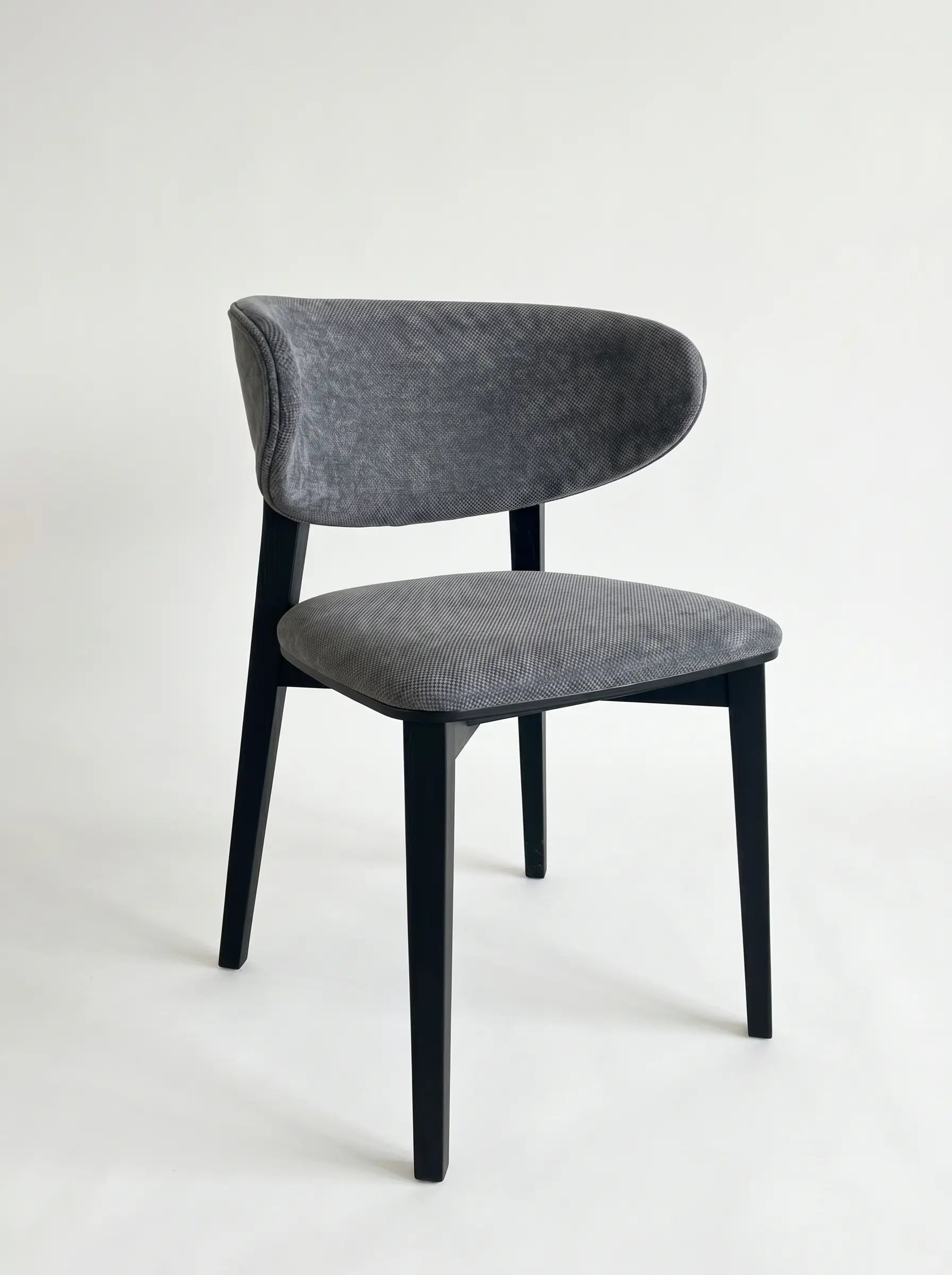 Veneto Italia Chairs Suni Chair