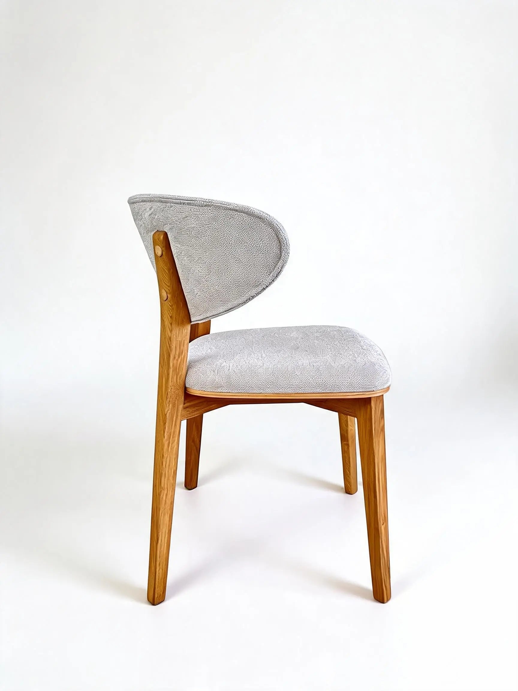 Veneto Italia Chairs Suni Chair