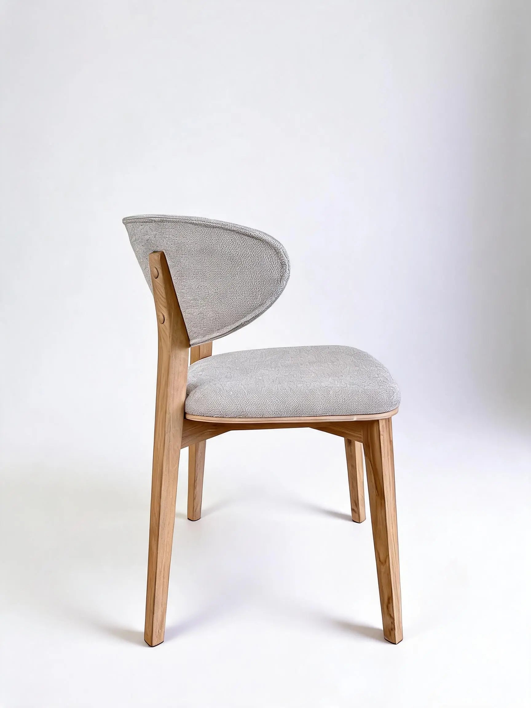 Veneto Italia Chairs Suni Chair