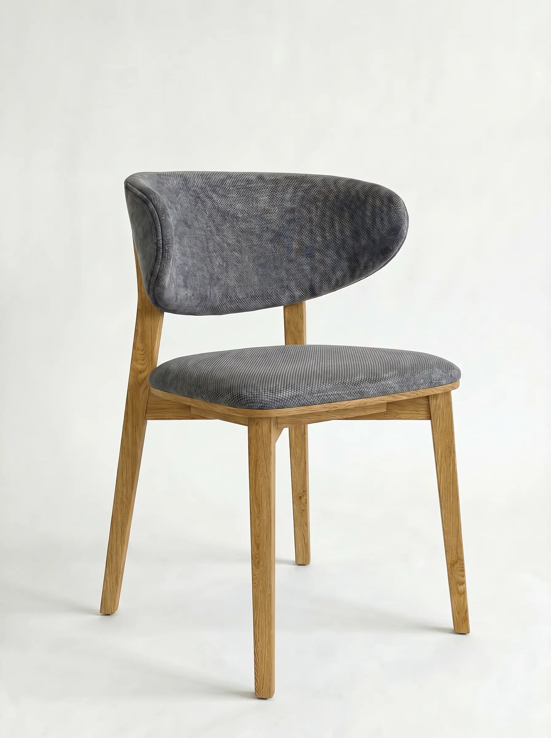 Veneto Italia Chairs Suni Chair