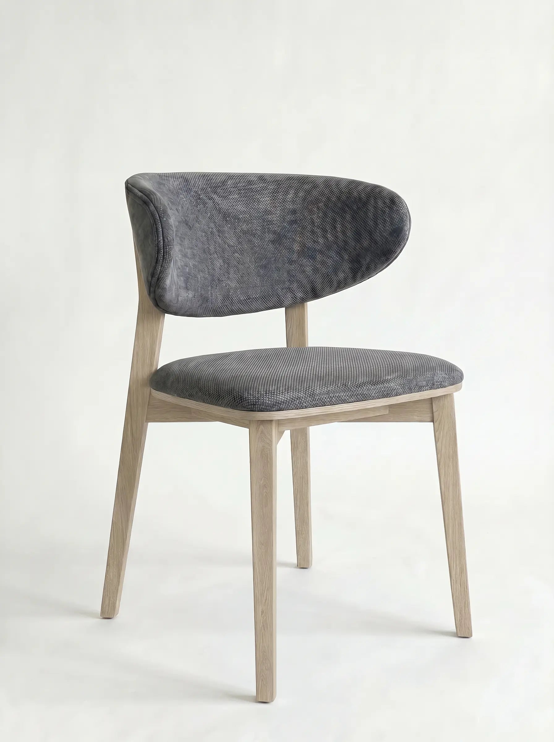 Veneto Italia Chairs Suni Chair